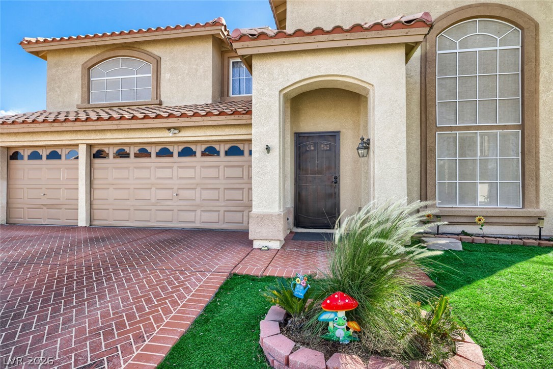 9133 Sapphire Ridge Avenue Property Photo 10