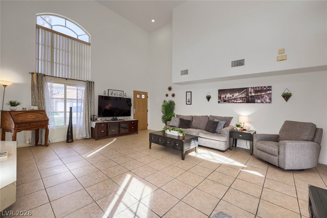 9133 Sapphire Ridge Avenue Property Photo 14