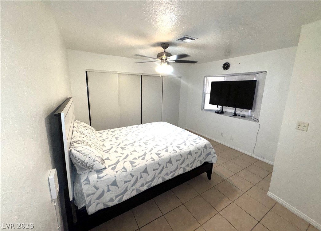 461 North Lamb Boulevard B Property Photo 7