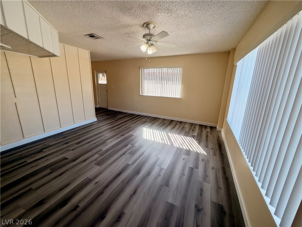 961 Toni Avenue Property Photo 12