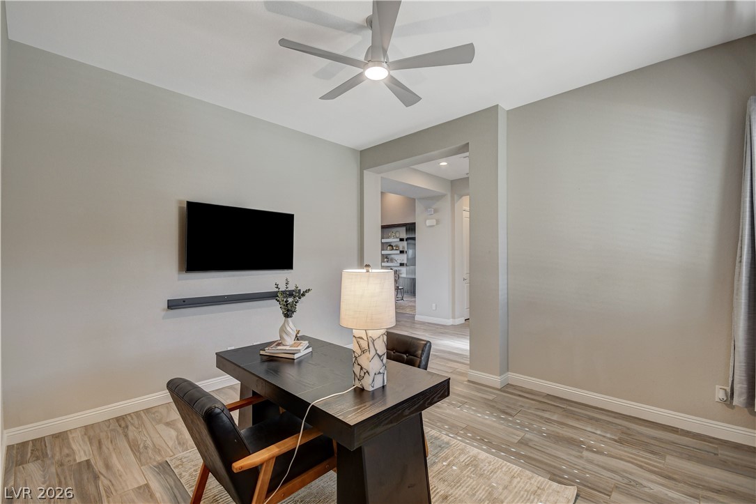 6706 Desert Crimson Street Property Photo 23