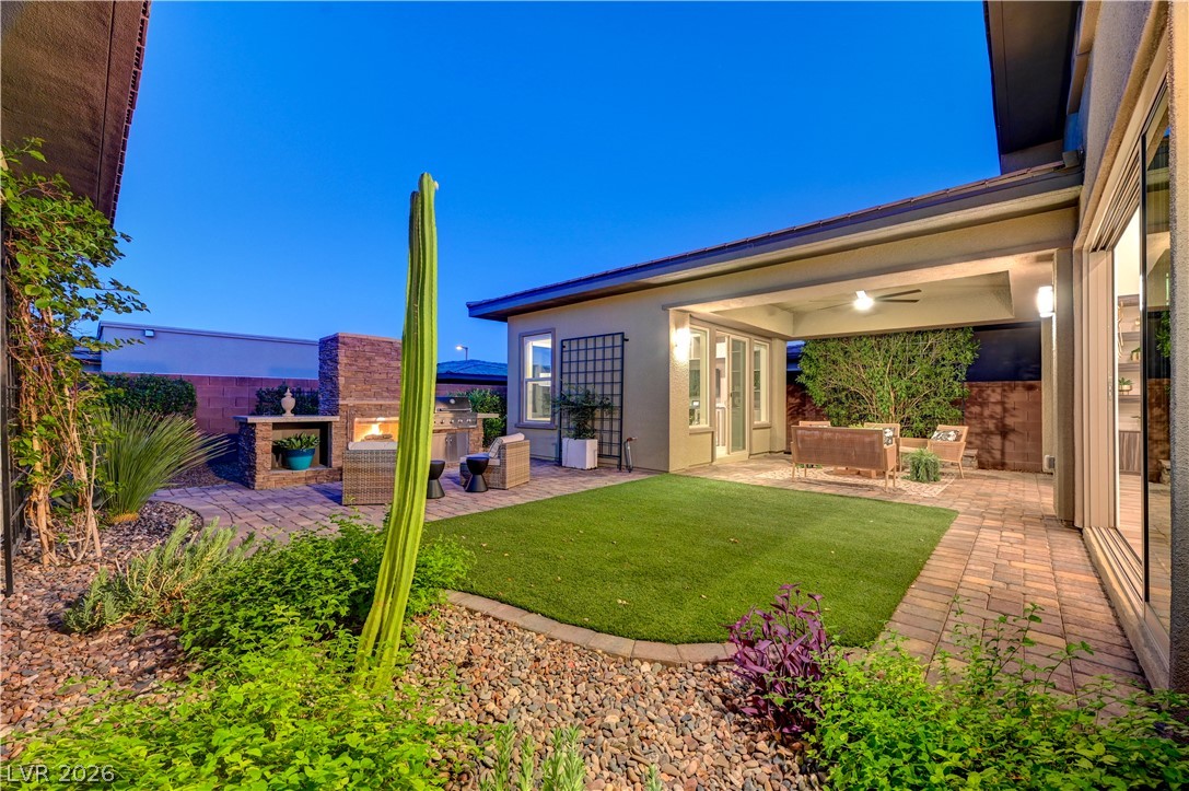 6706 Desert Crimson Street Property Photo 80