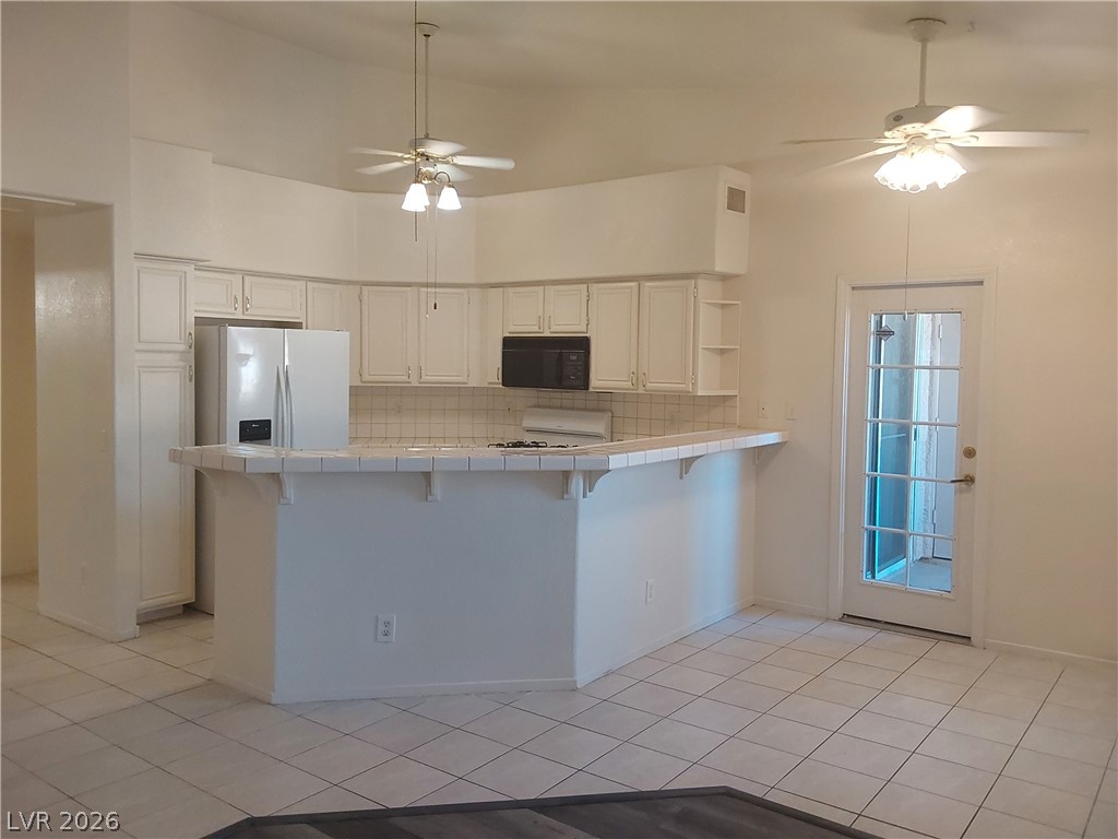 2821709 Property Photo 3