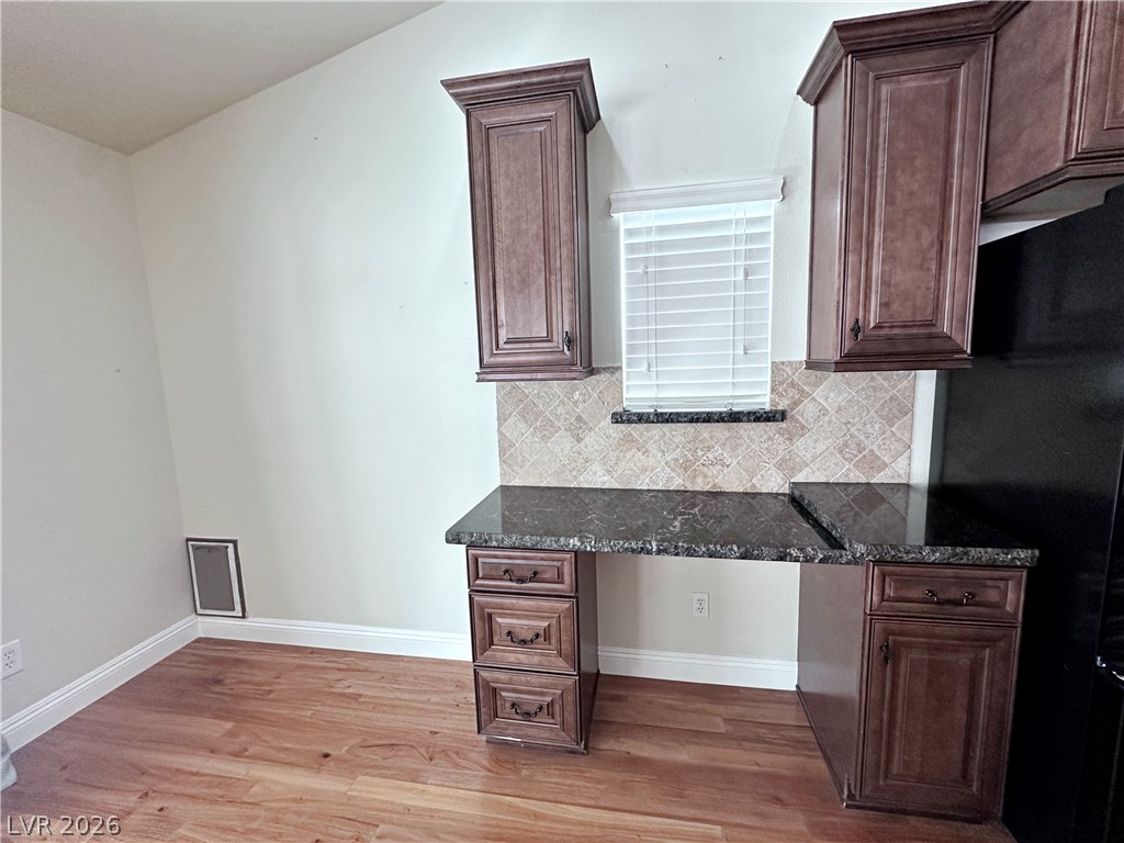 7908 Purple Mountain Avenue Property Photo 14