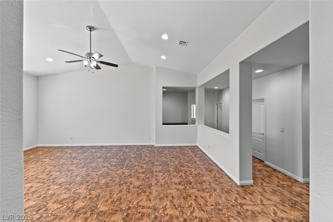 8117 Orchard Glen Avenue Property Photo 7