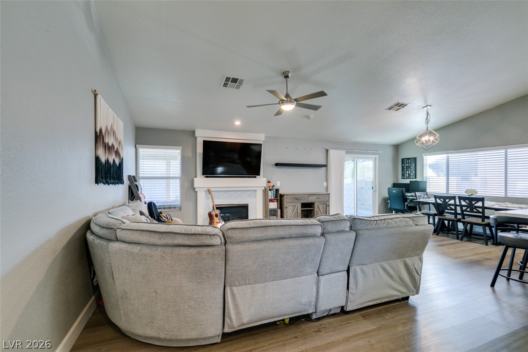 1070 Kennebunk Circle Property Photo 4