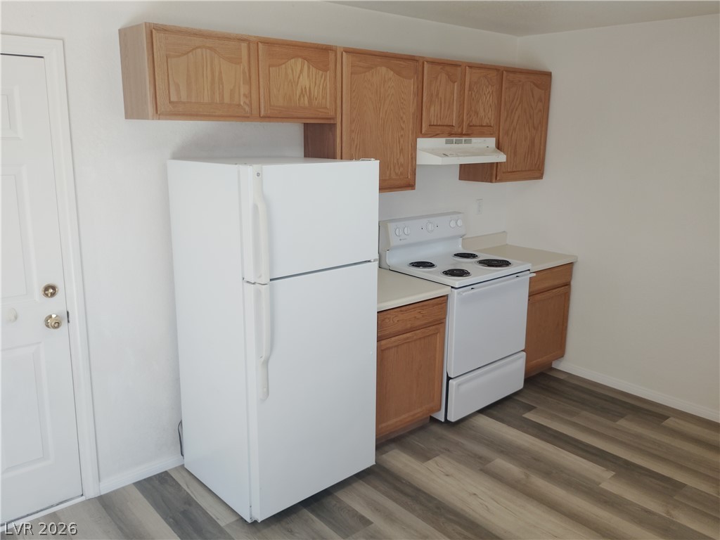 1051 Potro Avenue B Property Photo 4