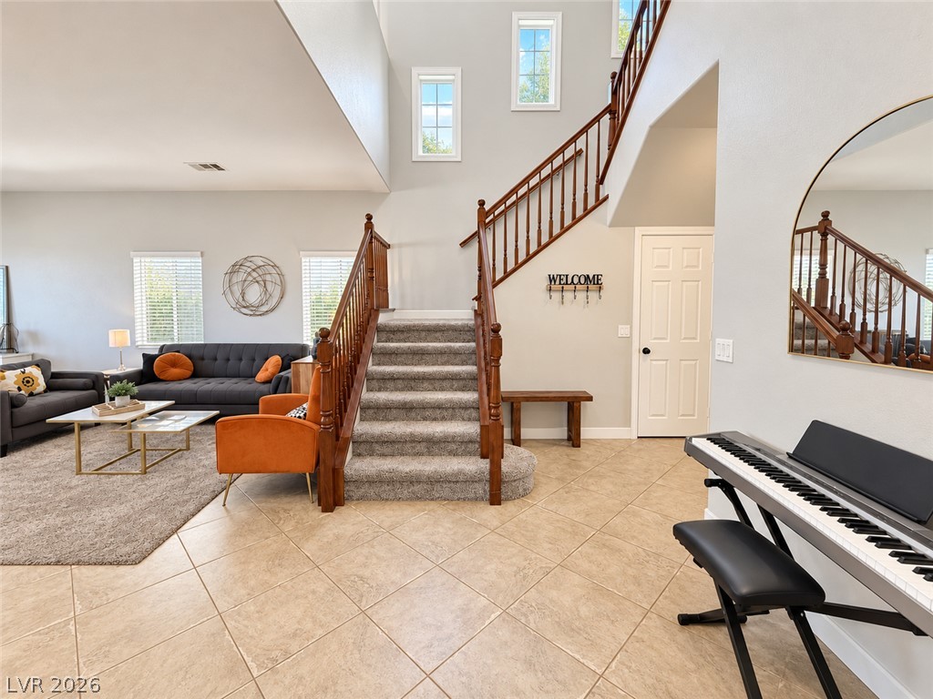 4704 Grey Heron Drive Property Photo 5
