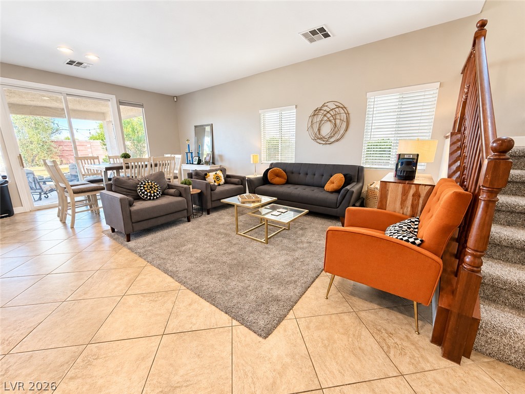 4704 Grey Heron Drive Property Photo 6
