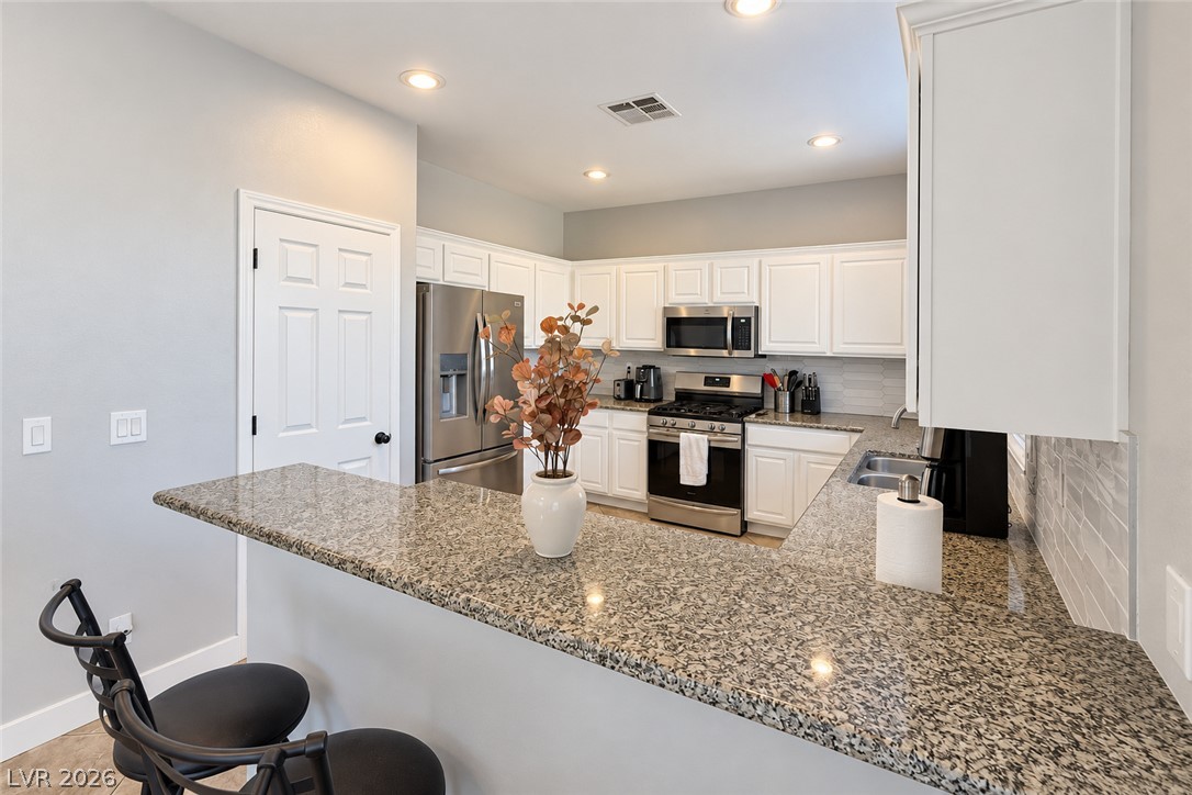 4704 Grey Heron Drive Property Photo 17