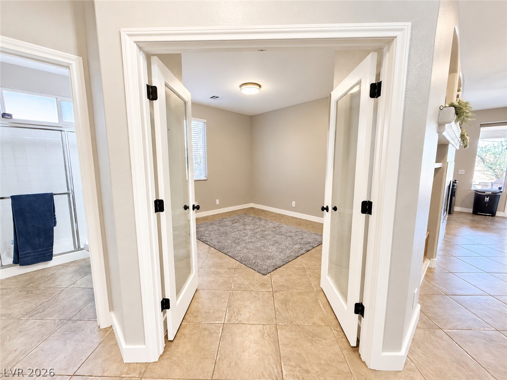 4704 Grey Heron Drive Property Photo 19