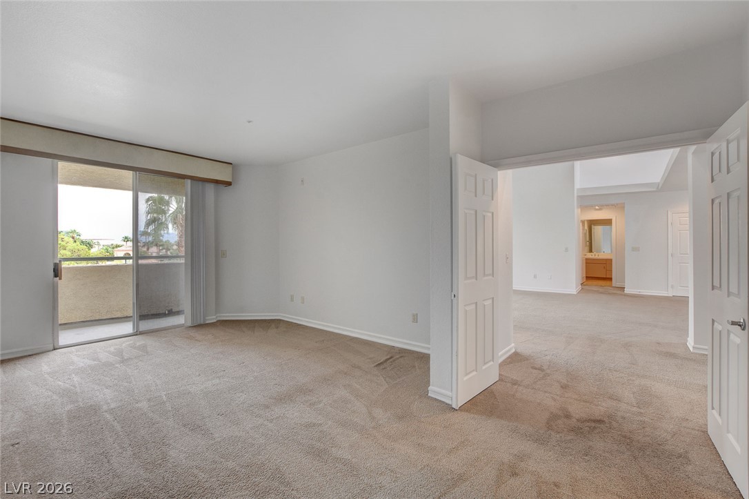 230 East Flamingo Road 404 Property Photo 17