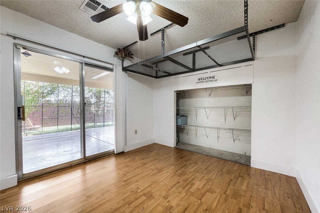 6712 Oak Valley Drive Property Photo 35