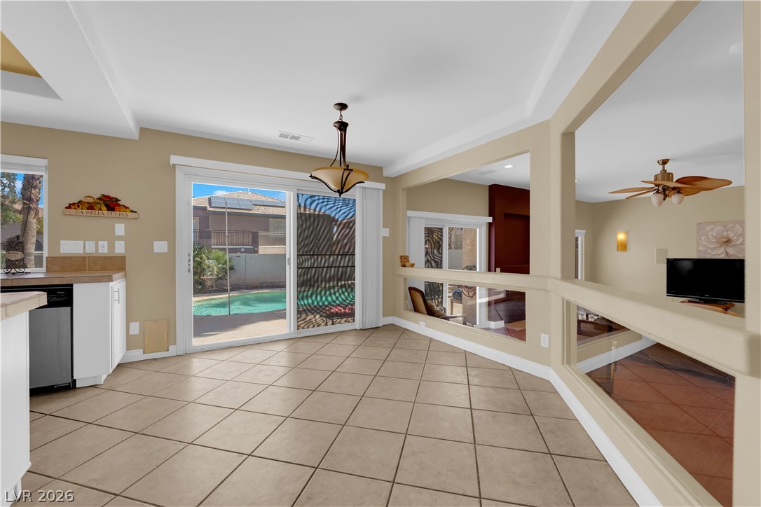 9852 Snowy Canyon Court Property Photo 7