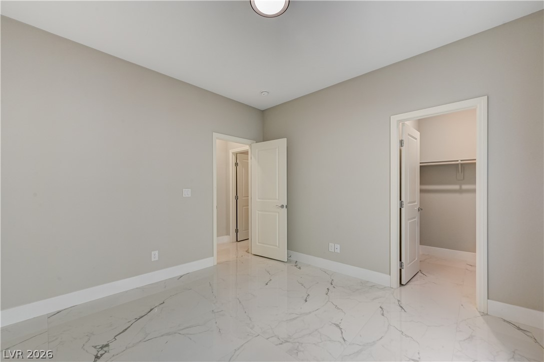 7563 Dragonfruit Avenue Property Photo 22