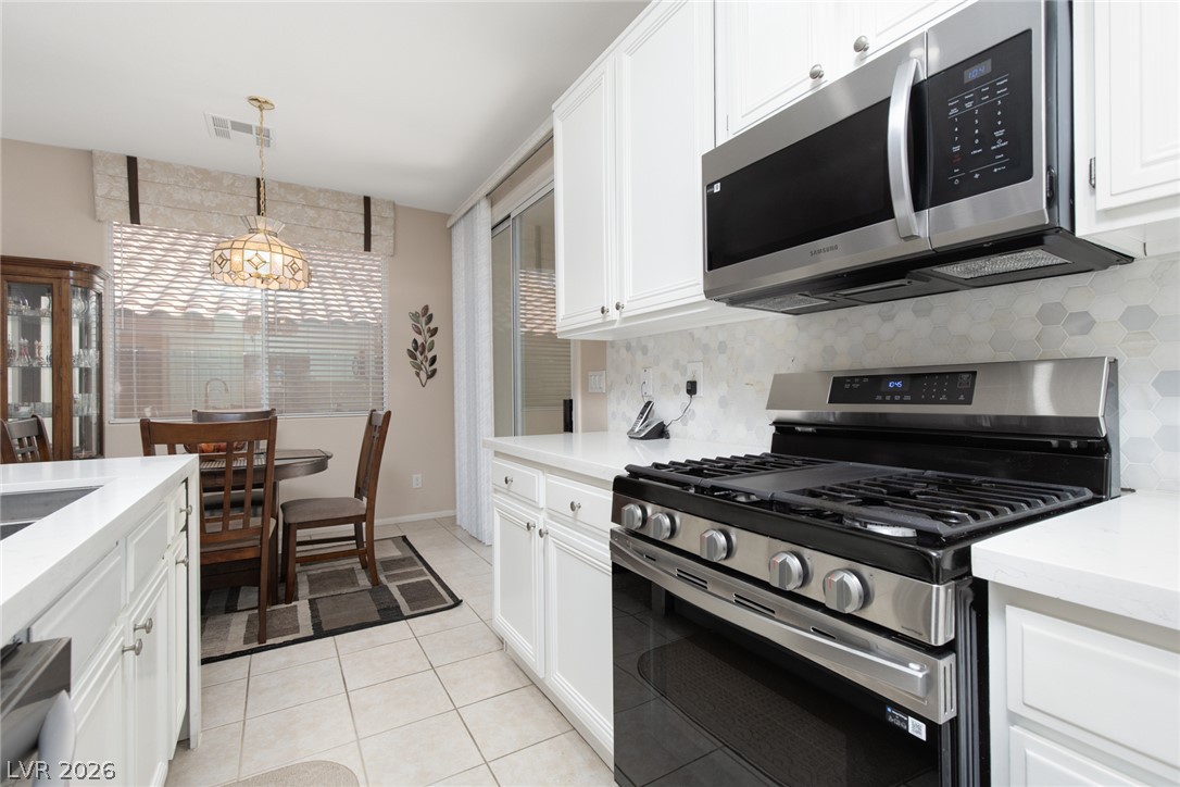 10713 Glen Ellyn Court Property Photo 12