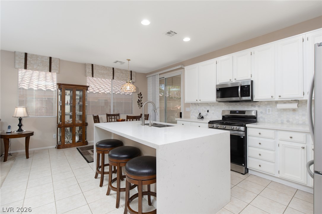 10713 Glen Ellyn Court Property Photo 14