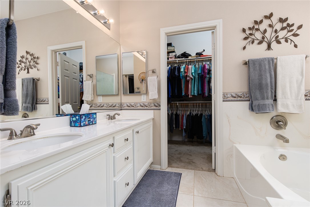10713 Glen Ellyn Court Property Photo 18