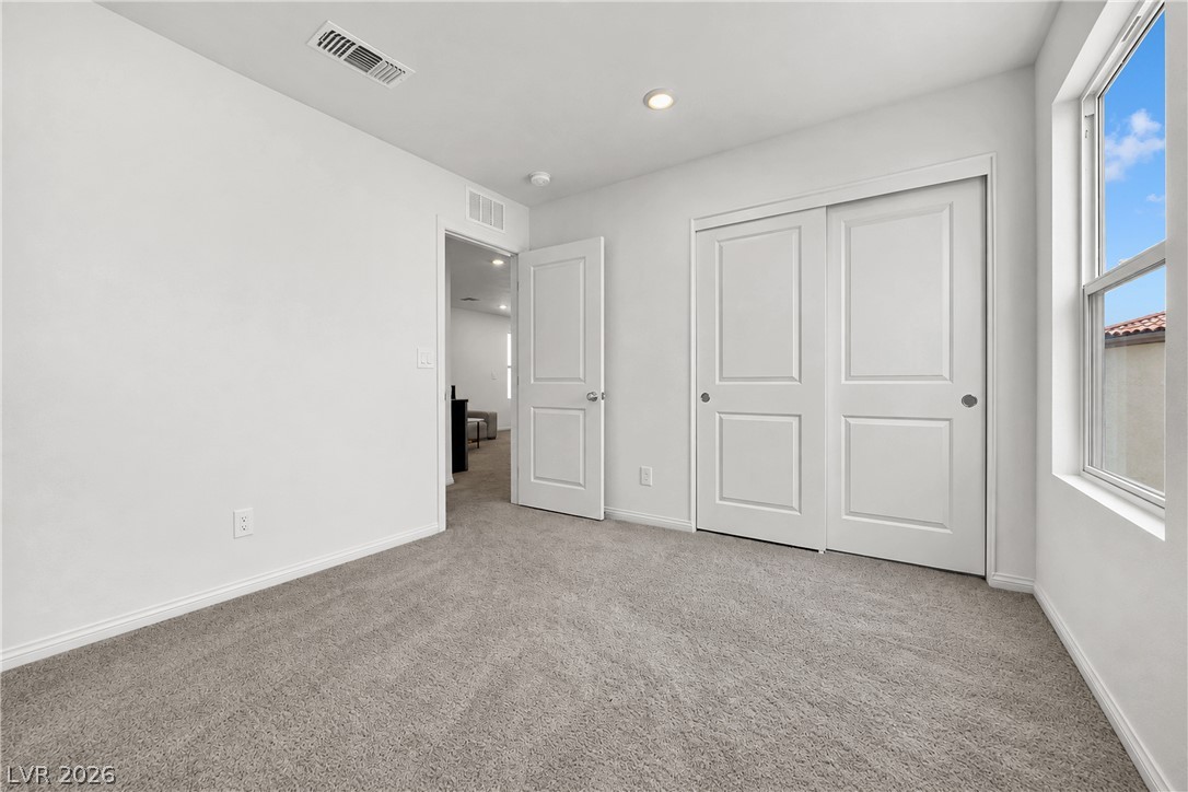 10836 Trail Mark Avenue Property Photo 29
