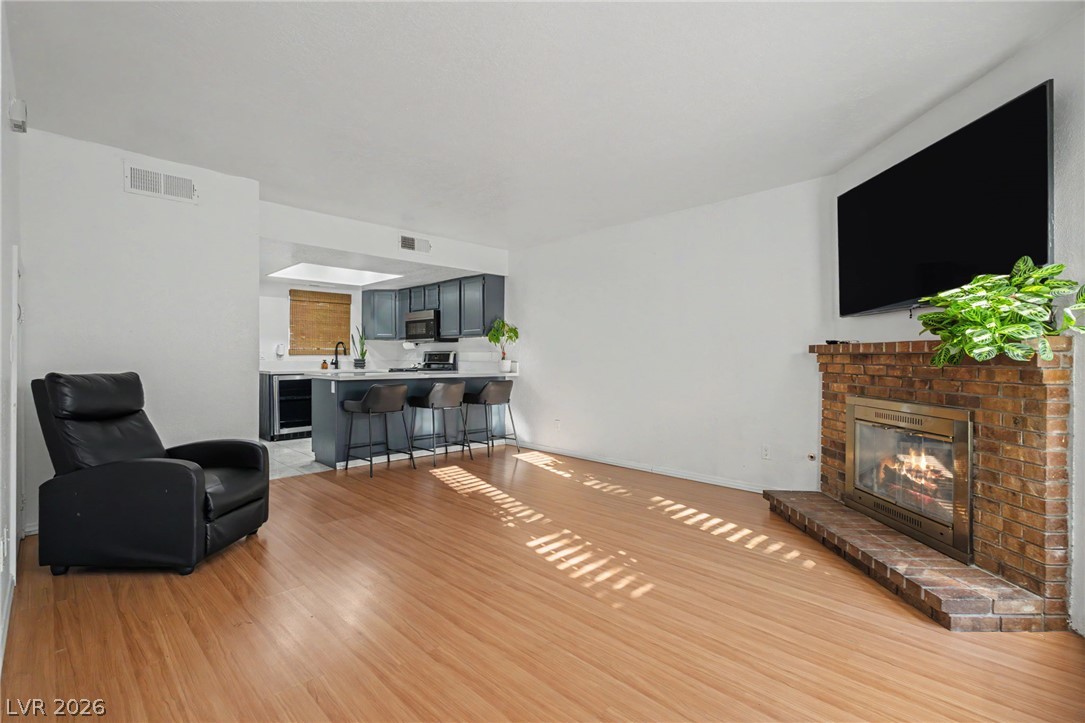 515 Sellers Place Property Photo 3