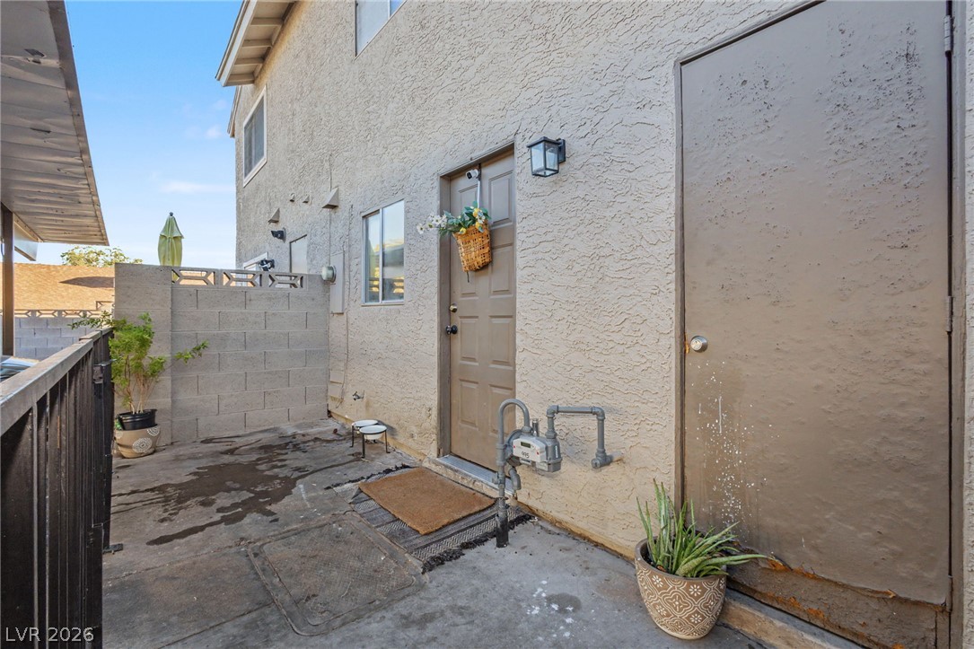 515 Sellers Place Property Photo 29