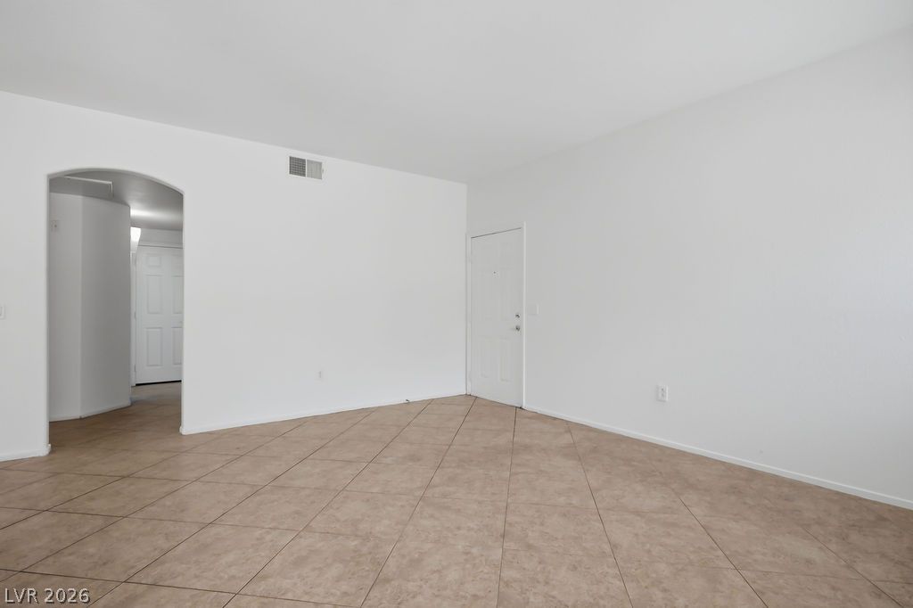75 North Valle Verde Drive 311 Property Photo 10