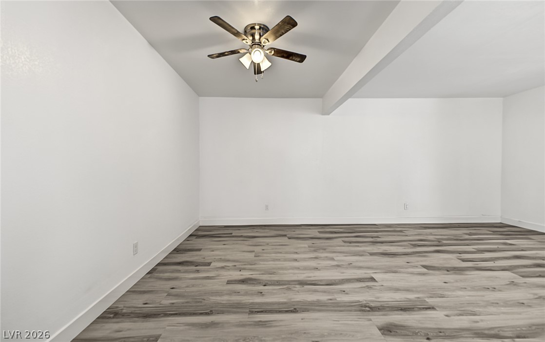 1405 Vegas Valley Drive 187 Property Photo 10