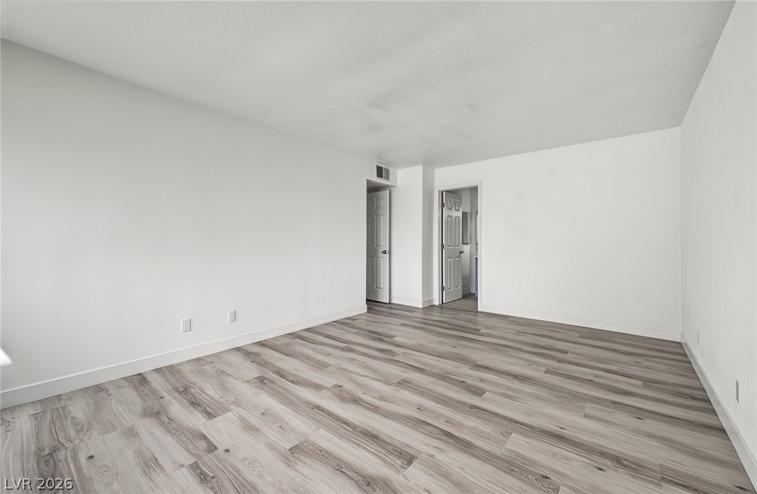 1405 Vegas Valley Drive 187 Property Photo 20