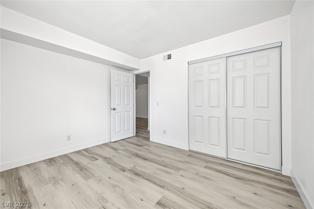 1405 Vegas Valley Drive 187 Property Photo 28