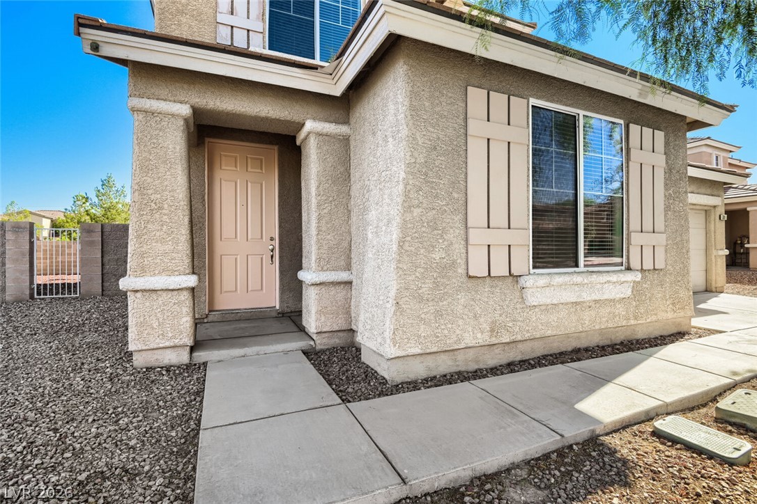 520 Moses Lake Court Property Photo 1