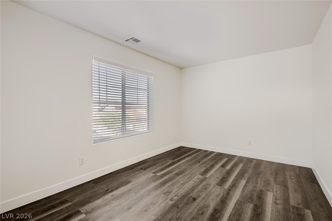 520 Moses Lake Court Property Photo 16