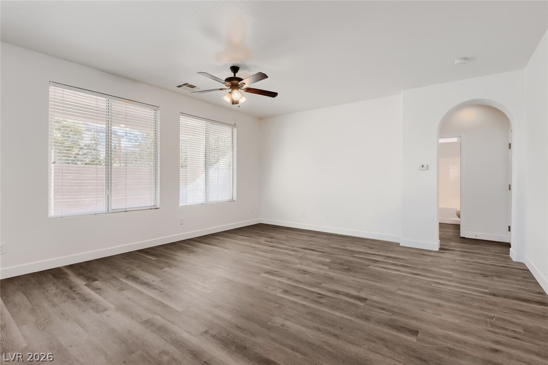 520 Moses Lake Court Property Photo 18
