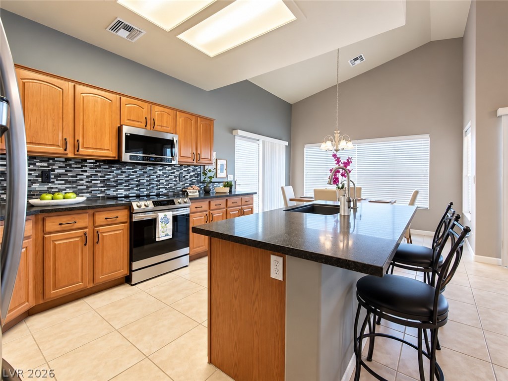 1117 Golf Club Drive Property Photo 15