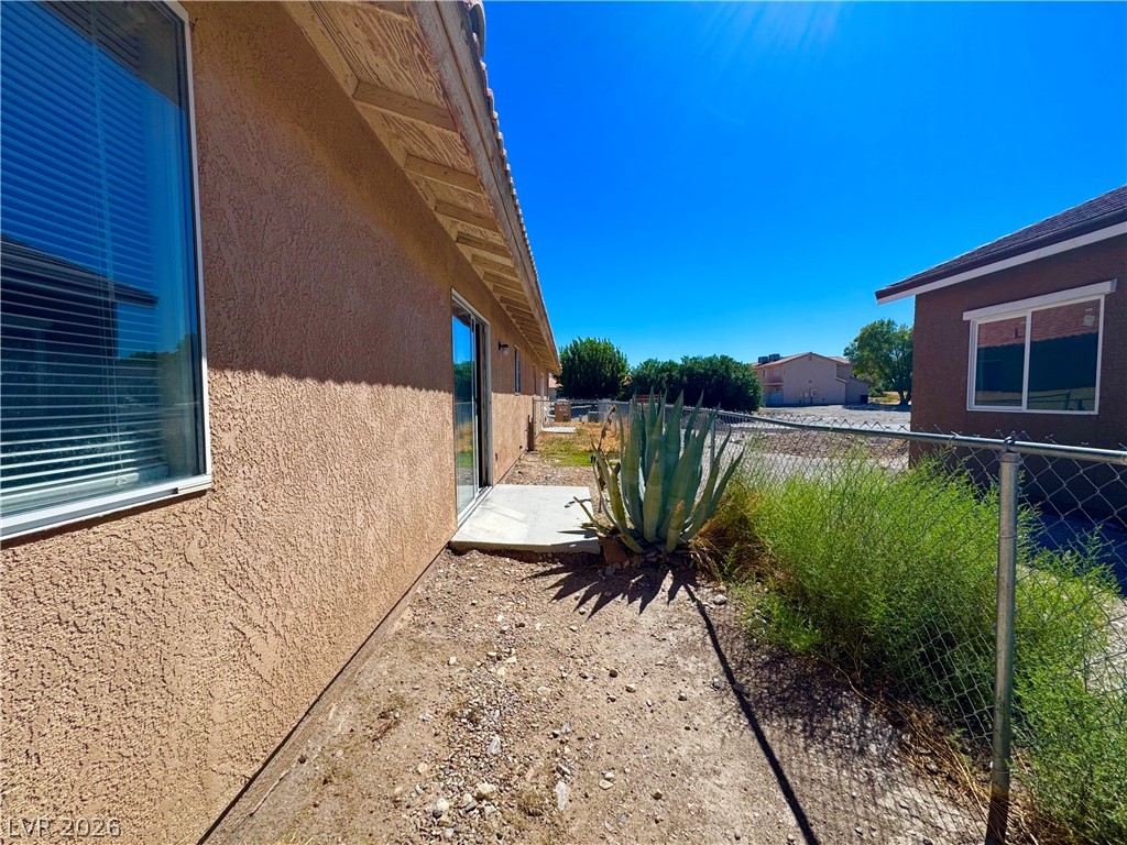1060 Marne Court B Property Photo 11