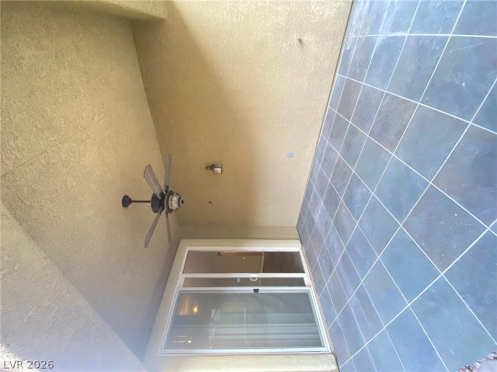 4439 Weitzman Place Property Photo 24