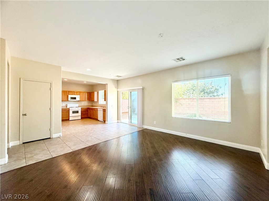 7109 Mercurio Avenue Property Photo 6