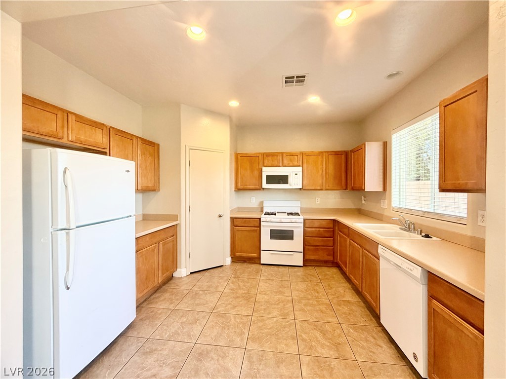 7109 Mercurio Avenue Property Photo 8