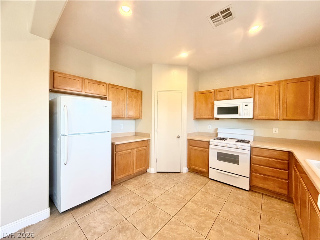 7109 Mercurio Avenue Property Photo 9