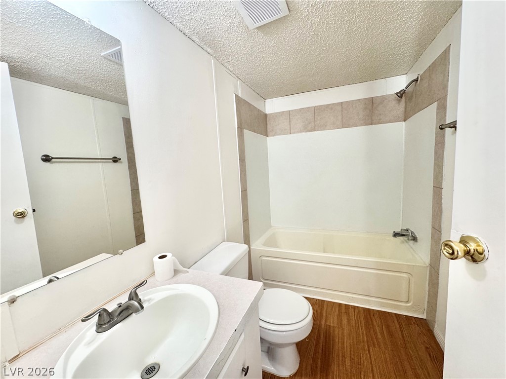 2571 Silver Sage Drive Property Photo 9