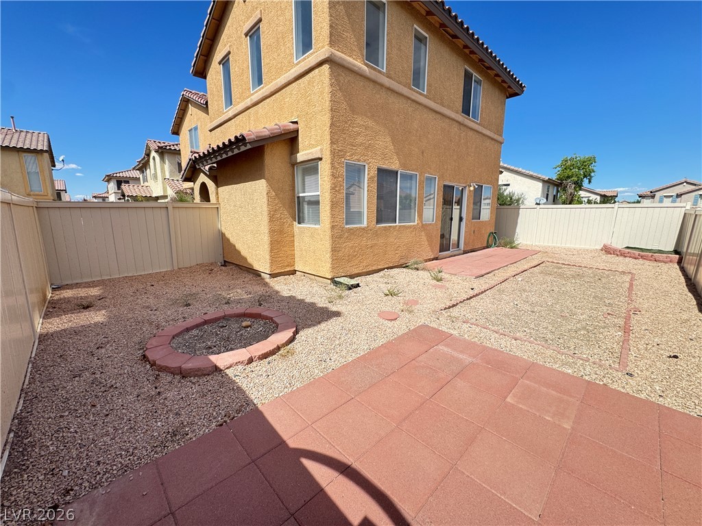 990 Cantabria Heights Avenue Property Photo 14