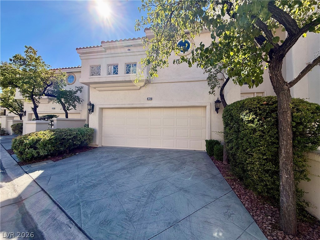 8729 Carlitas Joy Court Property Photo 2
