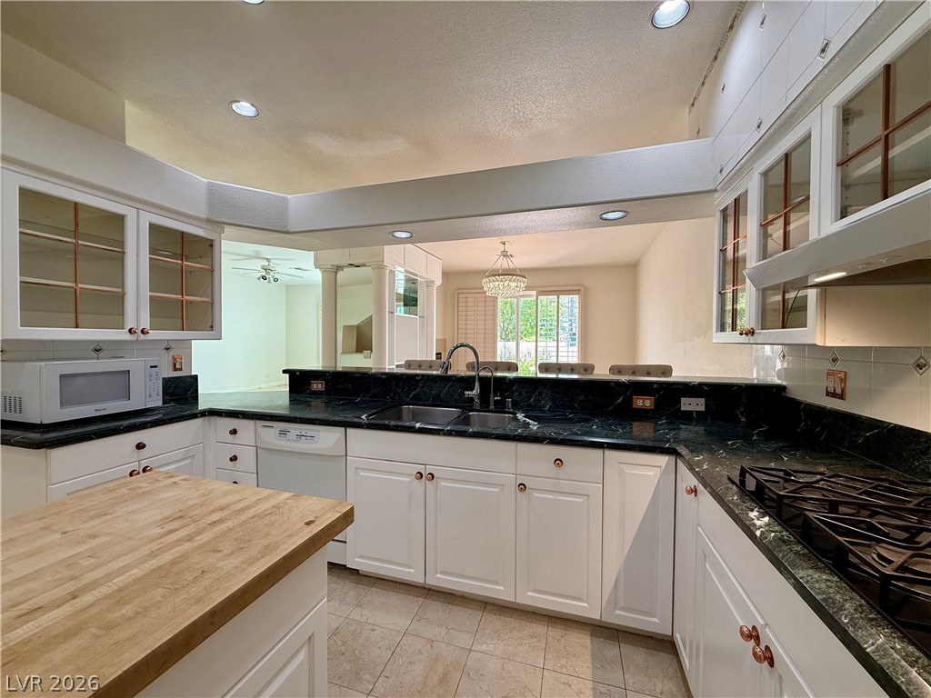 8729 Carlitas Joy Court Property Photo 17