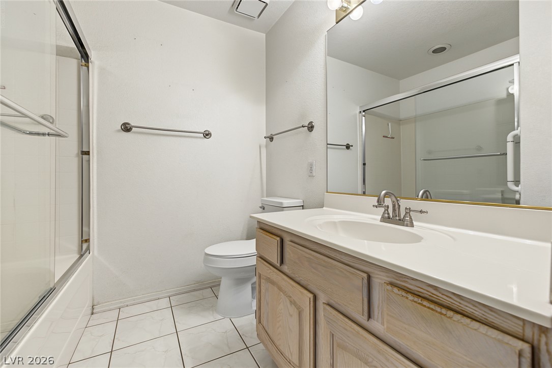 701 Capri Drive 10b Property Photo 16
