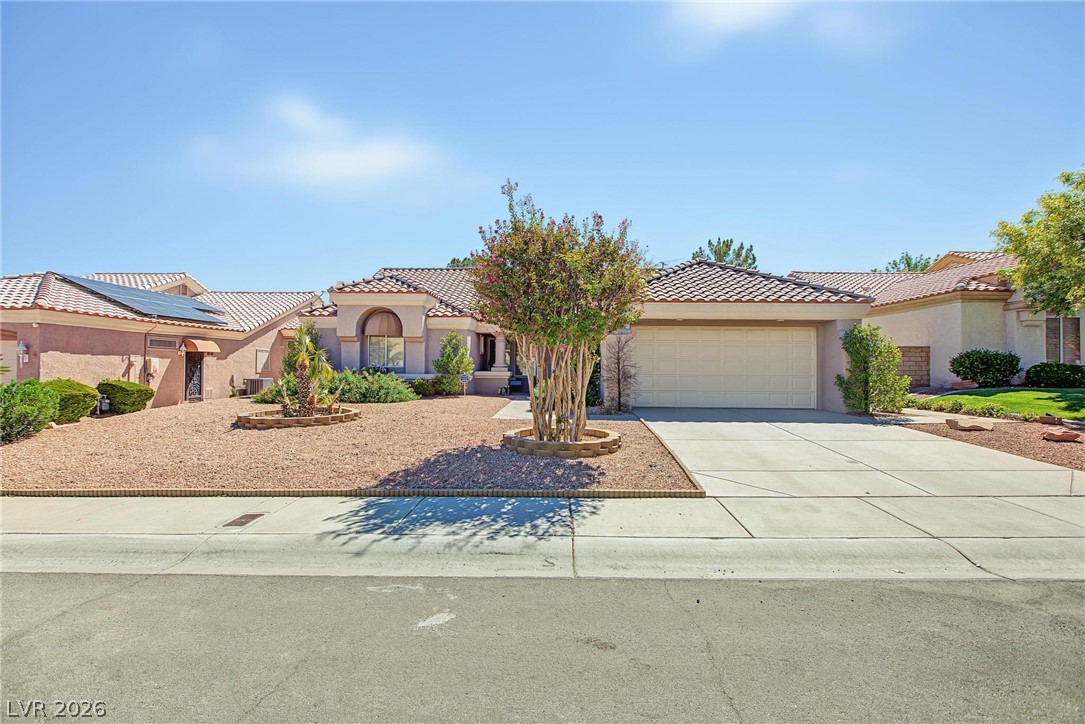 2904 Castle Bar Drive Property Photo 1