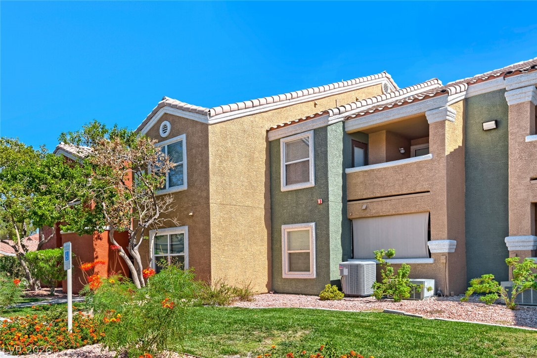 8101 West Flamingo Road 1074 Property Photo 2