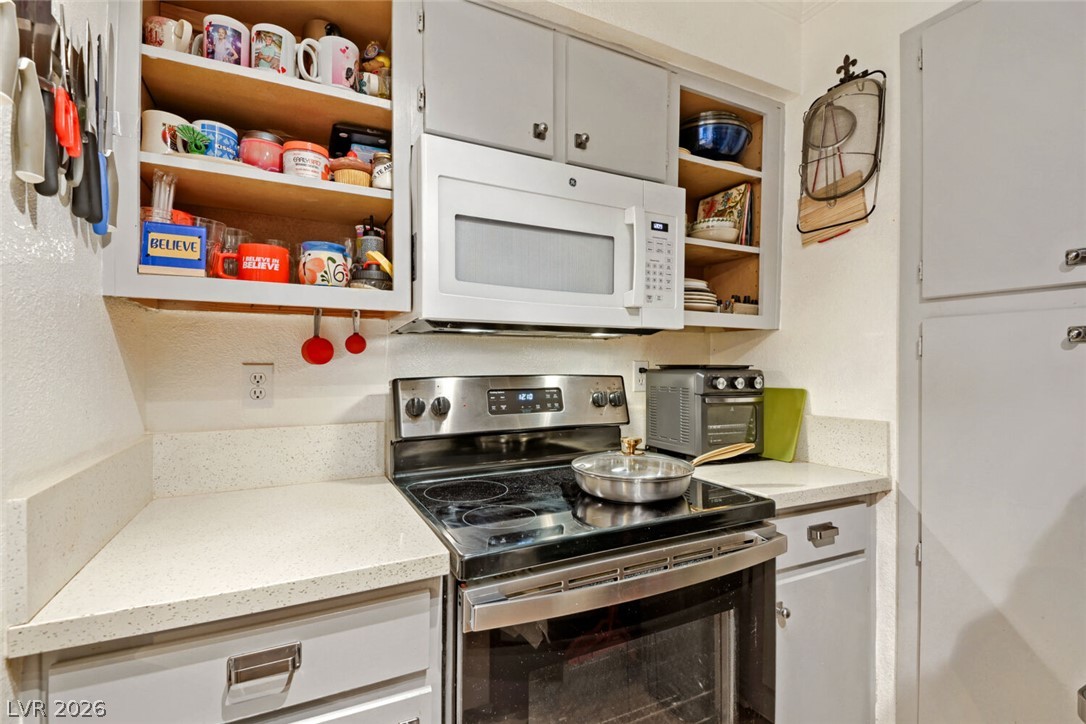 8101 West Flamingo Road 1074 Property Photo 11