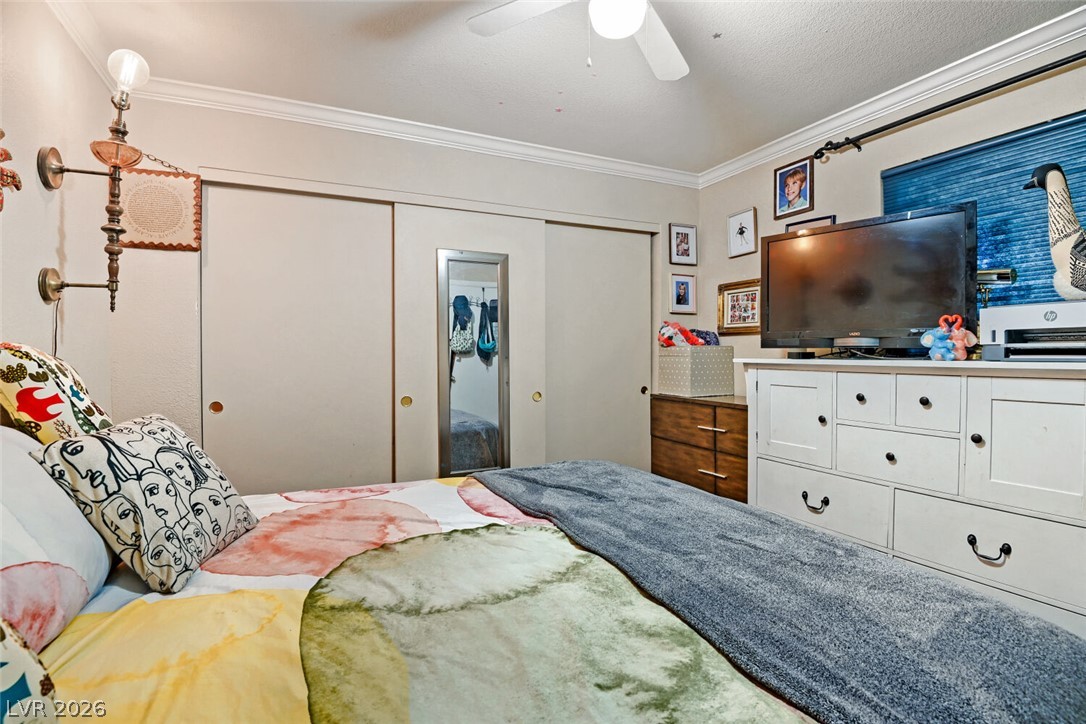 8101 West Flamingo Road 1074 Property Photo 14