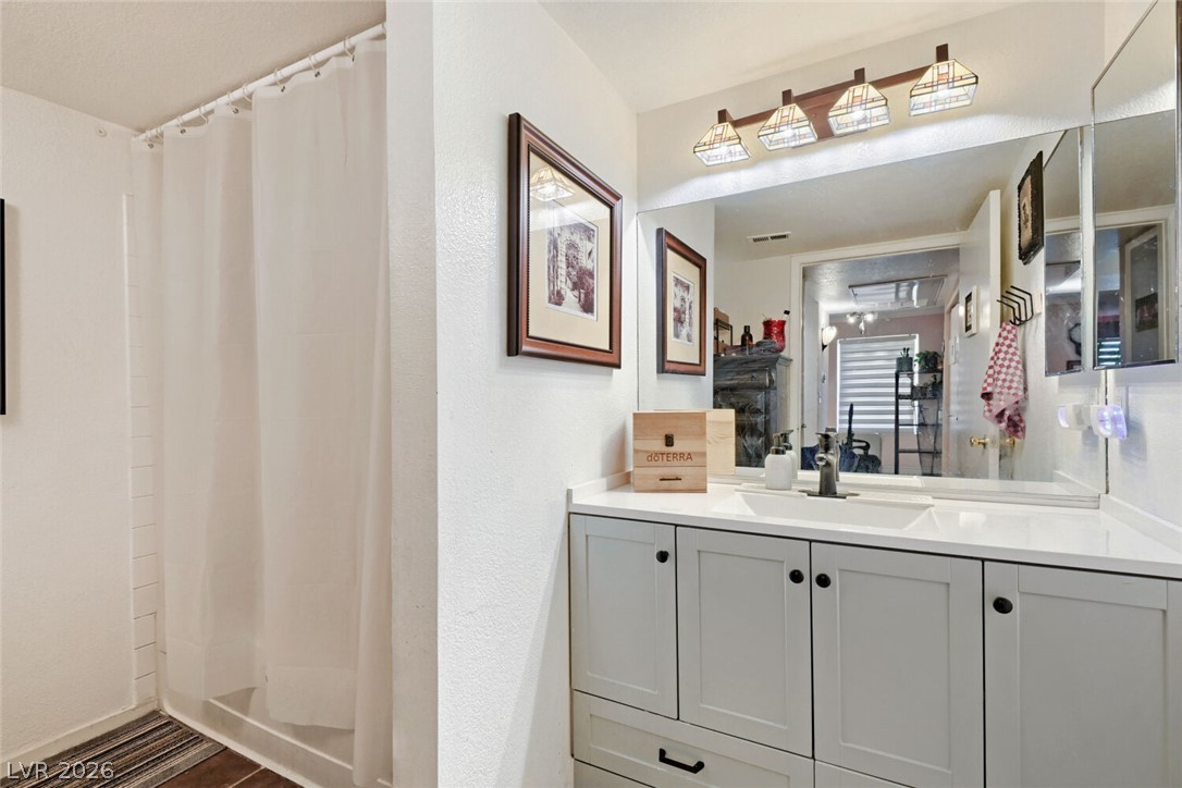 8101 West Flamingo Road 1074 Property Photo 15