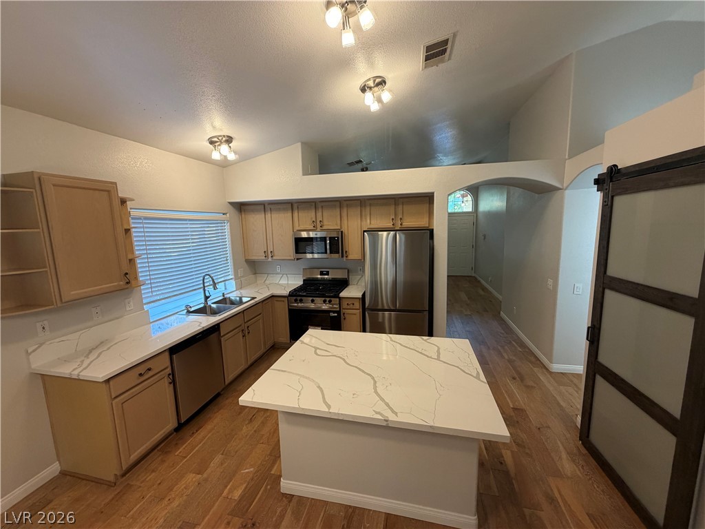 3433 Round Valley Way Property Photo 16