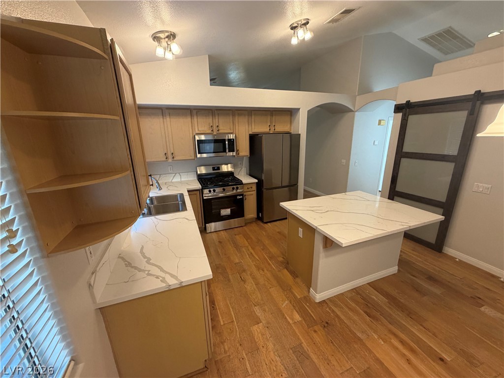 3433 Round Valley Way Property Photo 17